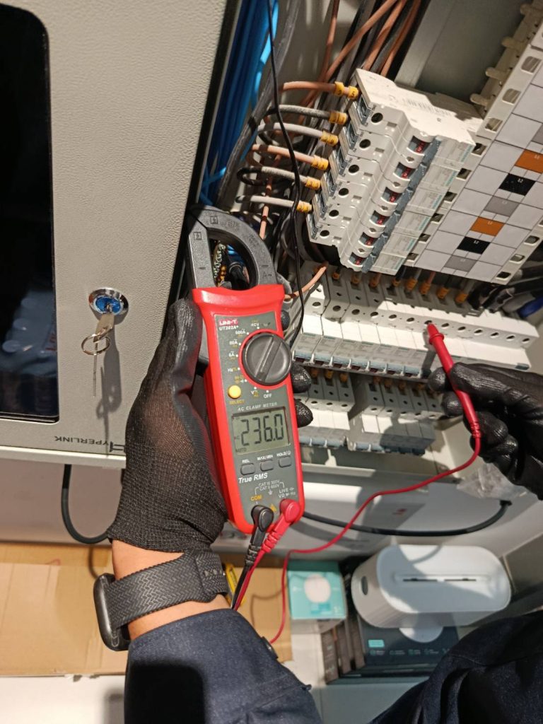 ตรวจเช็กตู้โหลดเซ็นเตอร์