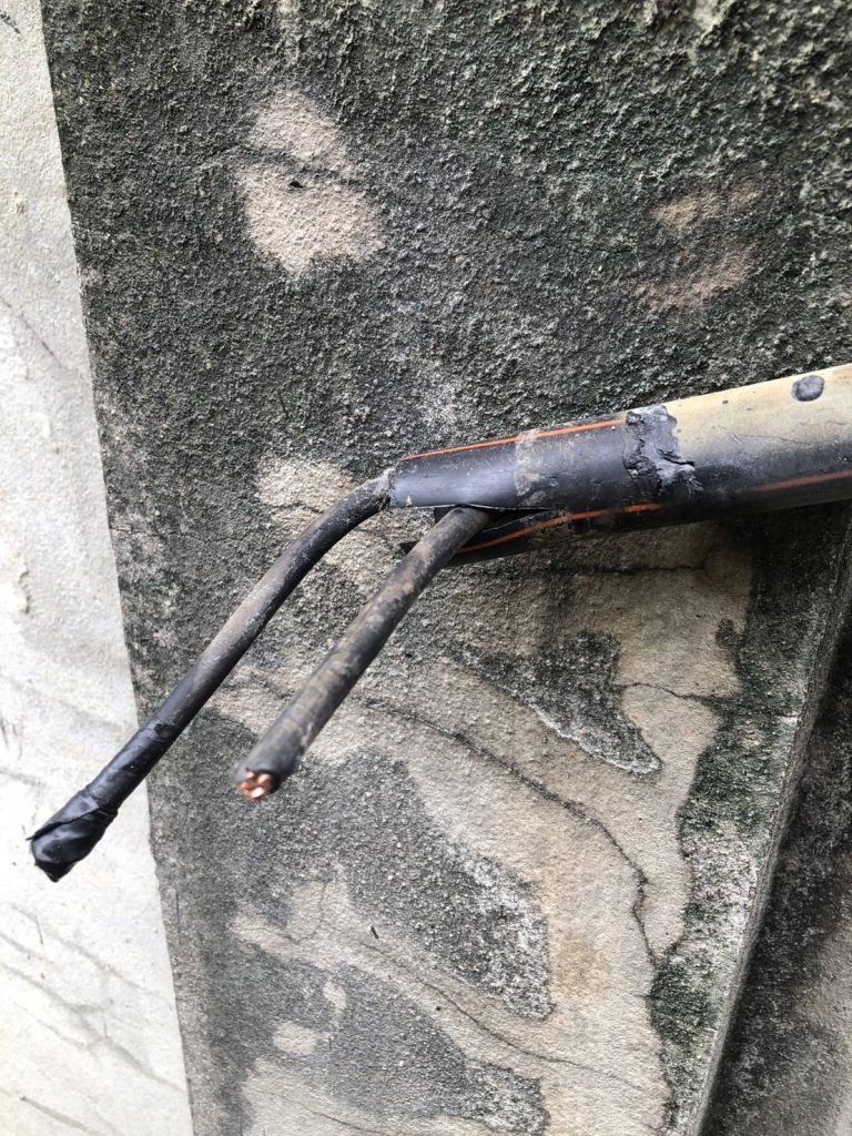 สายไฟช็อตไหม้