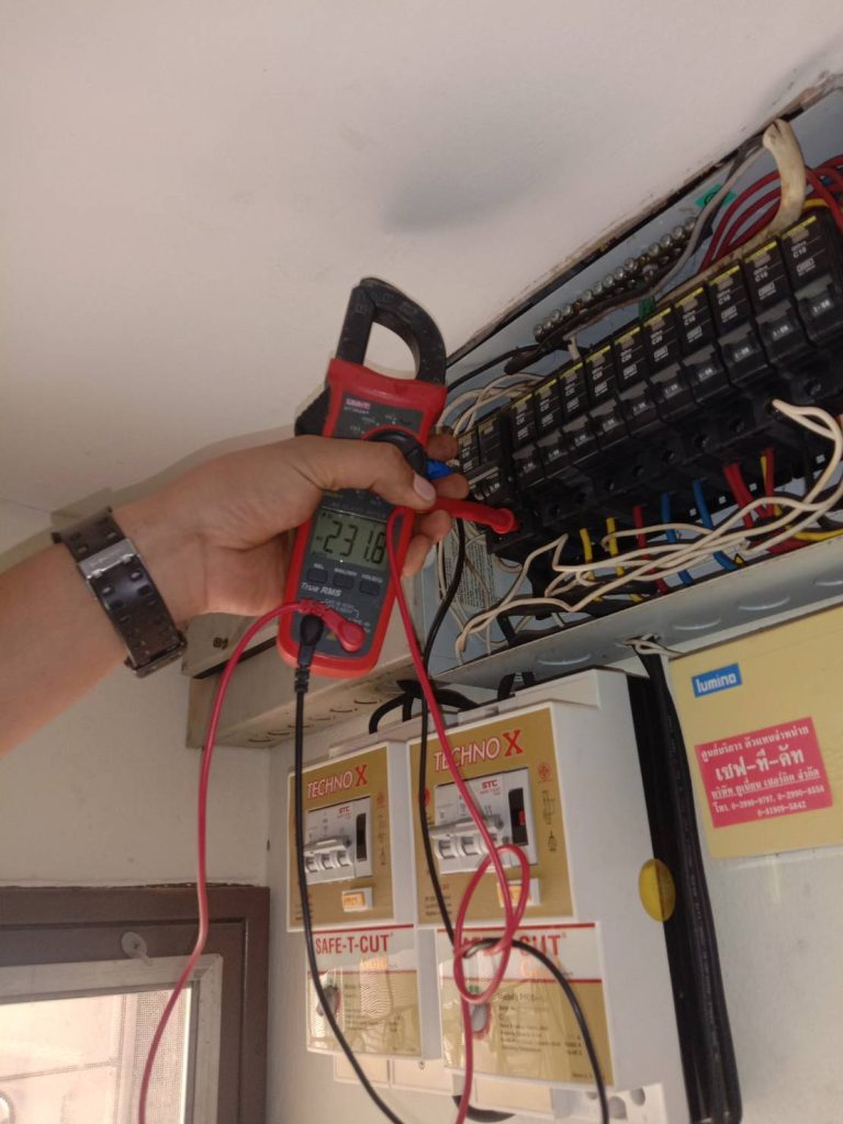 วัดไฟตู้คอนซูมเมอร์