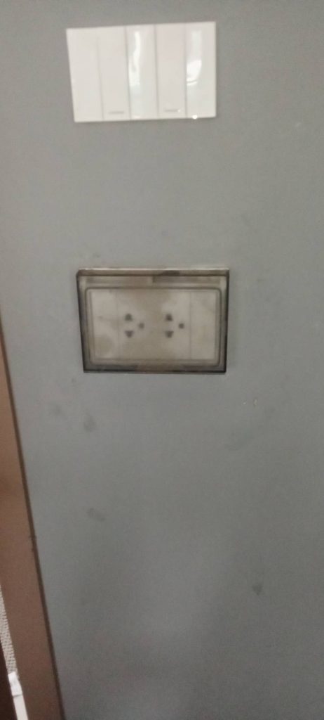 ปลั๊กไฟ