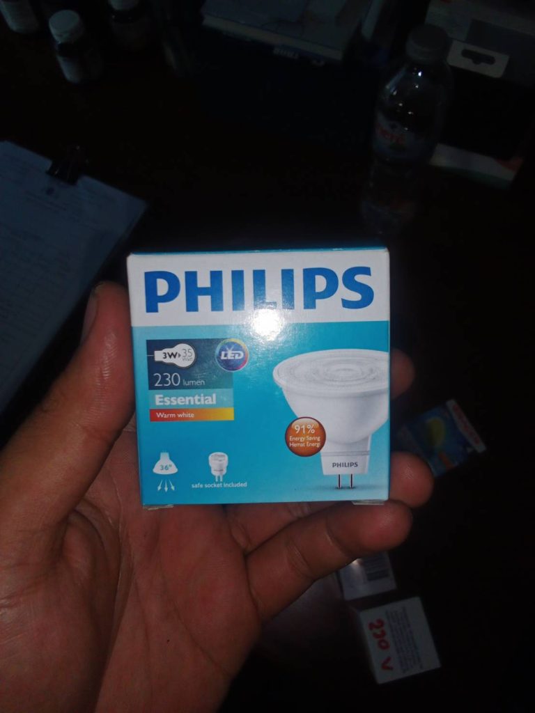 กล่องหลอดไฟ LED