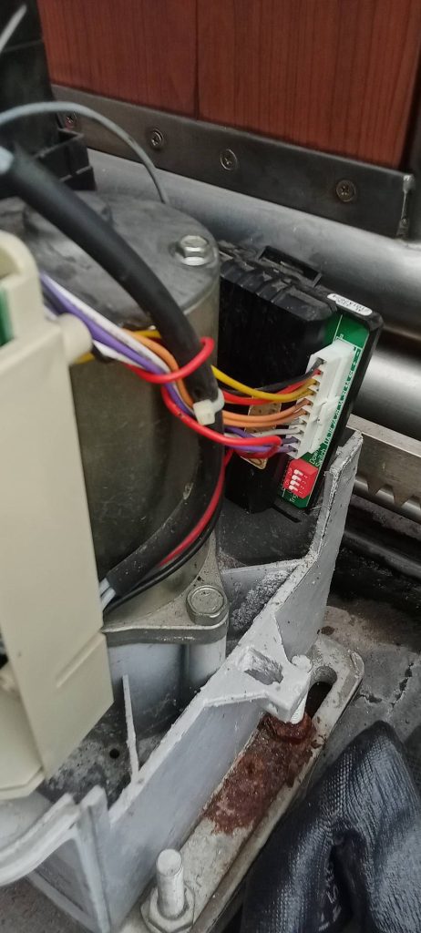 ตรวจเช็ดมอเตอร์ประตูรีโมท