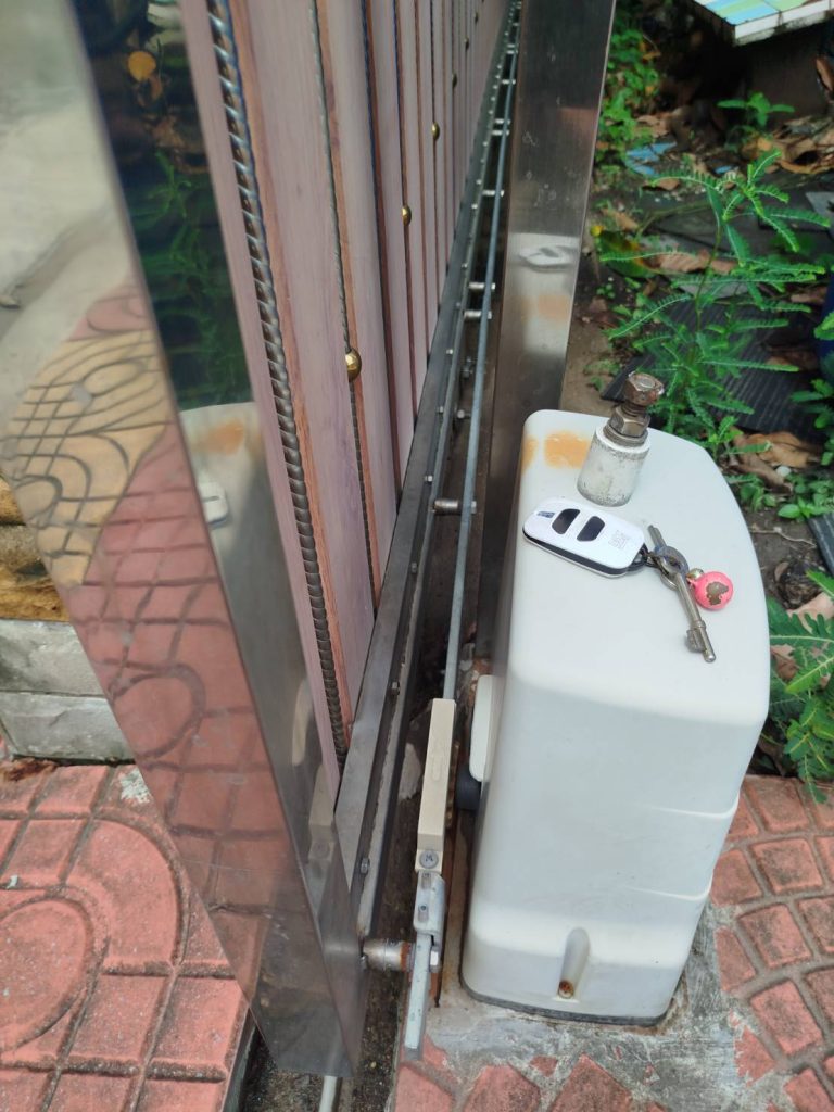 มอเตอร์ประตูรีโมท