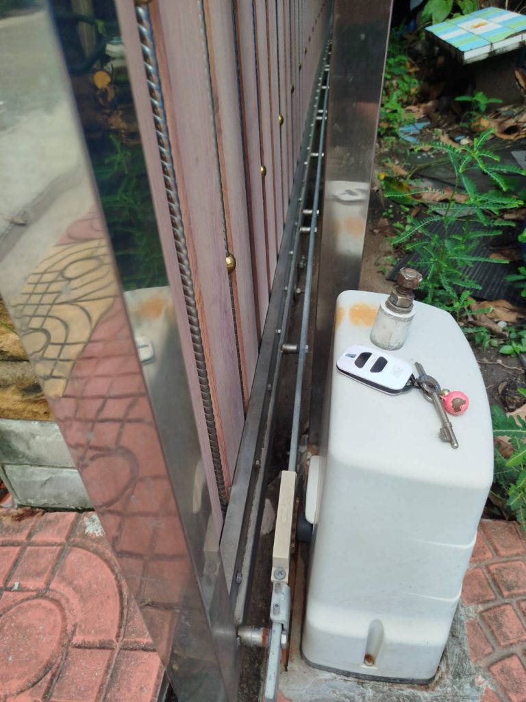 มอเตอร์ประตูรีโมท