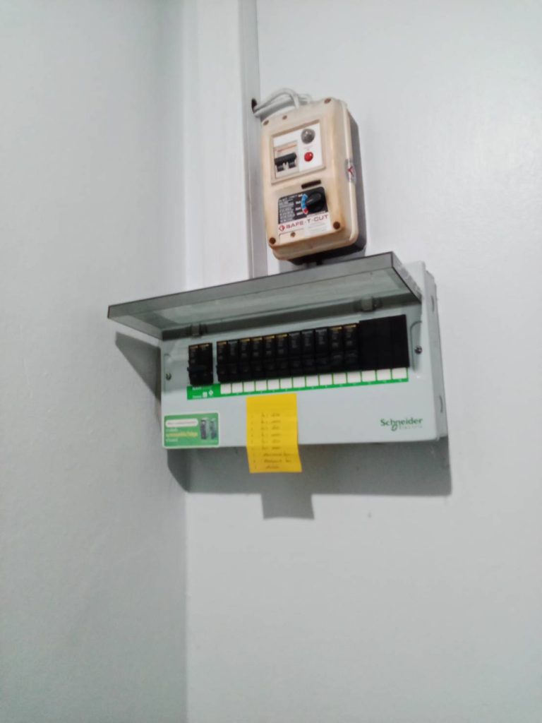 ตู้ไฟบ้านคุม stc