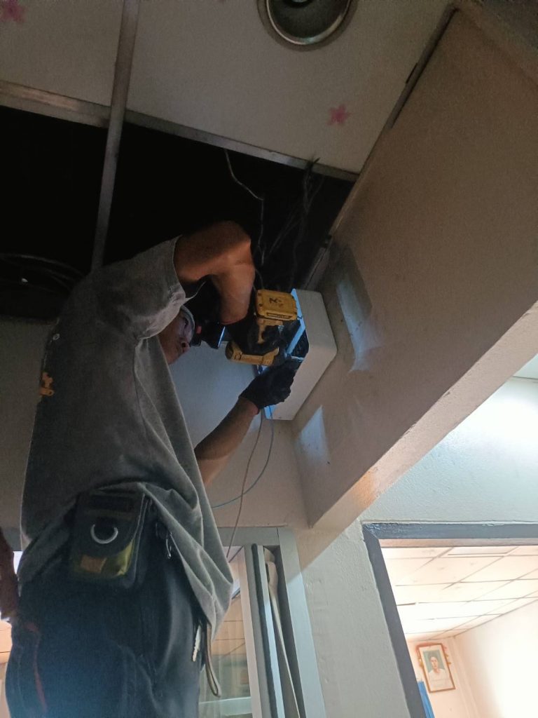 ติดตั้งตู้คอนซูมเมอร์