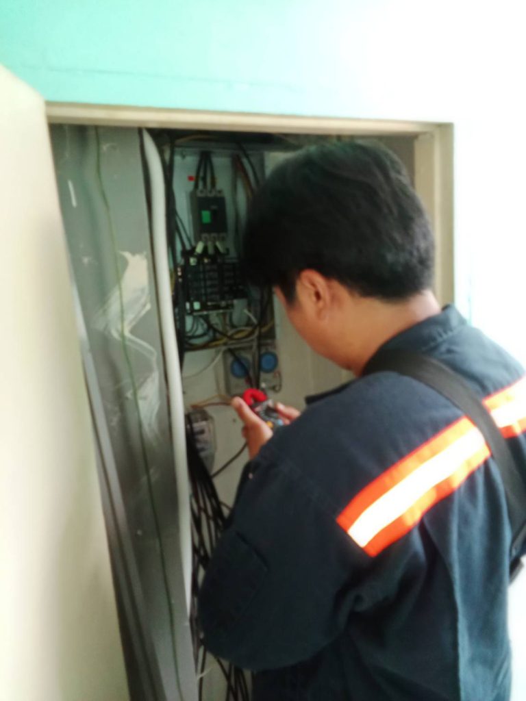 ตรวจเช็กตู้โหลดเซ็นเตอร์