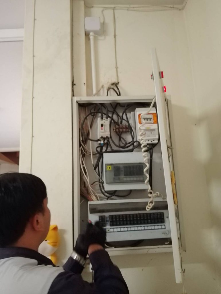 ตรวจเช็กตู้เมนไฟฟ้า