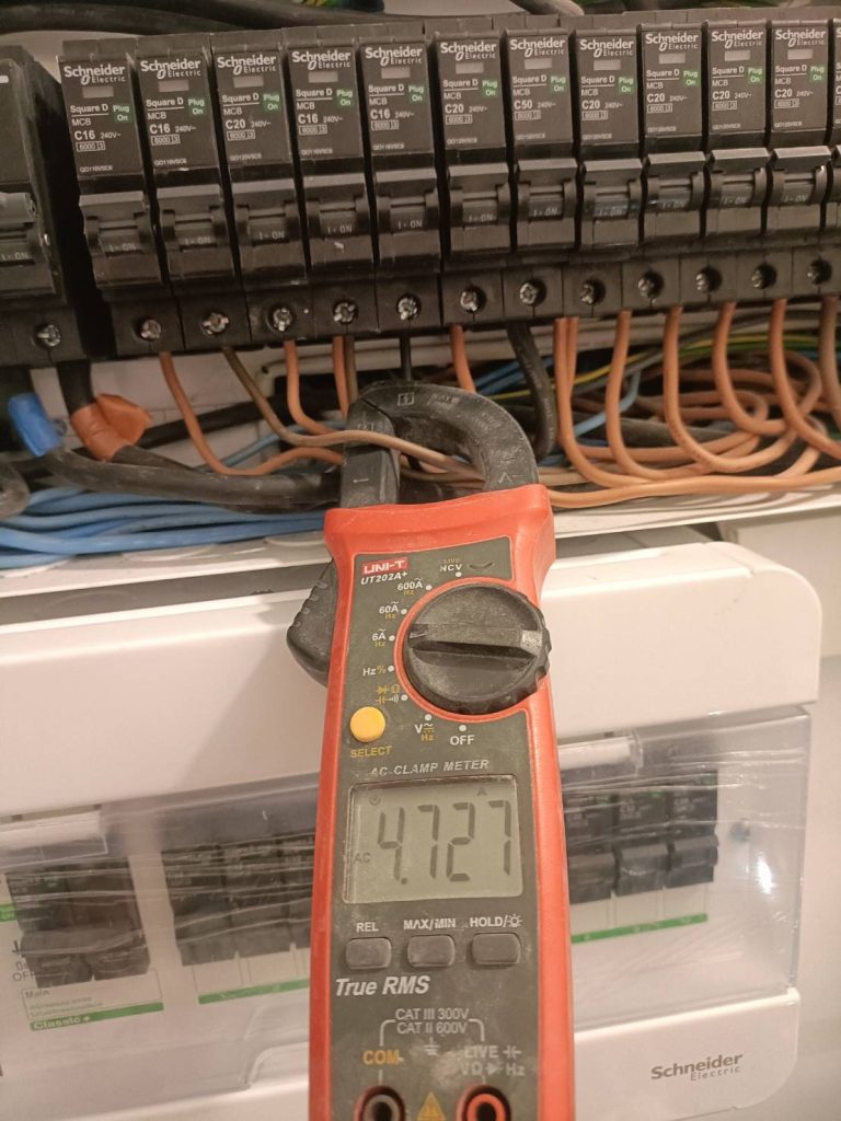 วัดไฟตู้คอนซูมเมอร์