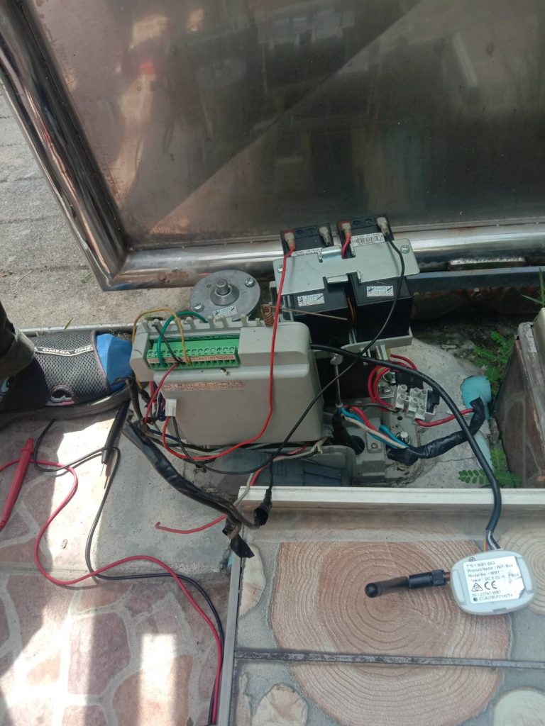 ติดตั้งมอเตอร์ประตูรีโมท