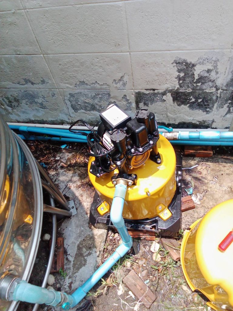 ปั๊มน้ำ