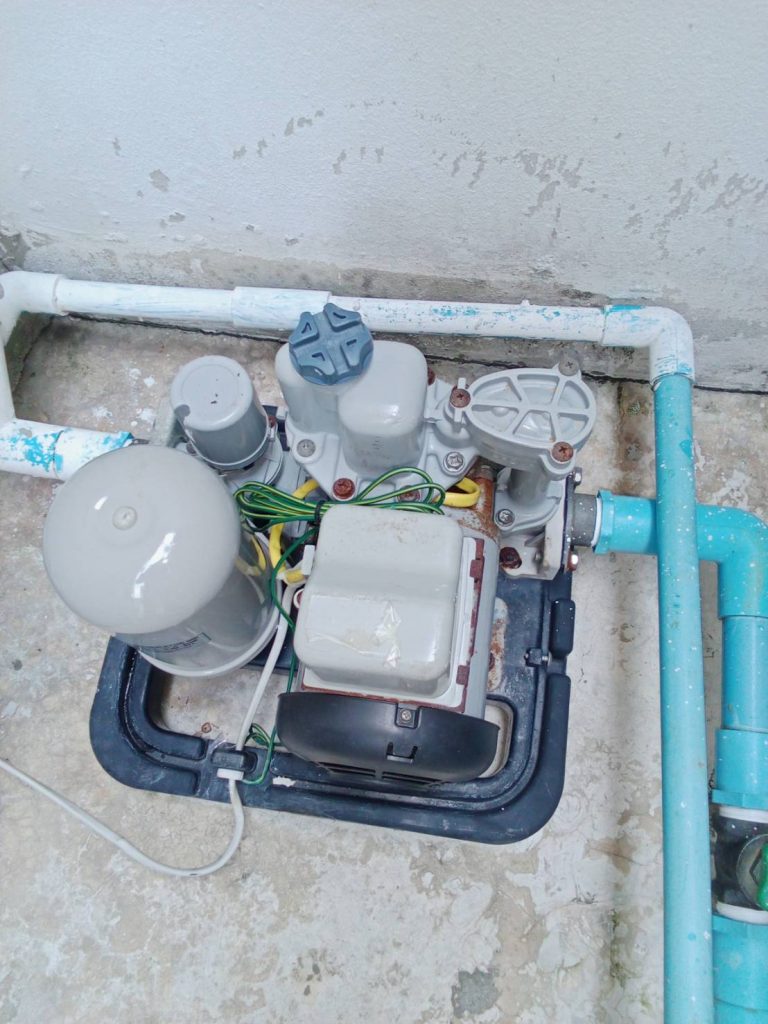 ปั๊มน้ำ