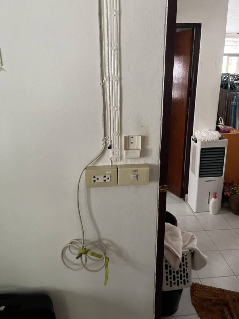 ปลั๊กไฟและสวิตช์