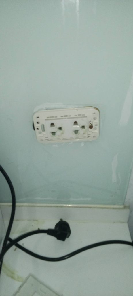 ปลั๊กไฟ