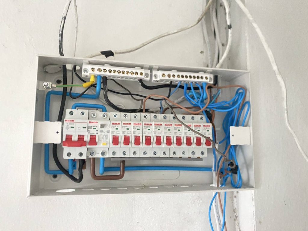 ติดดตั้งตู้คอนซูมเมอร์