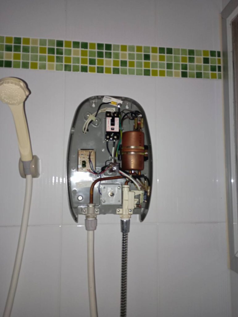 ตรวจเช็กเครื่องทำน้ำอุ่น