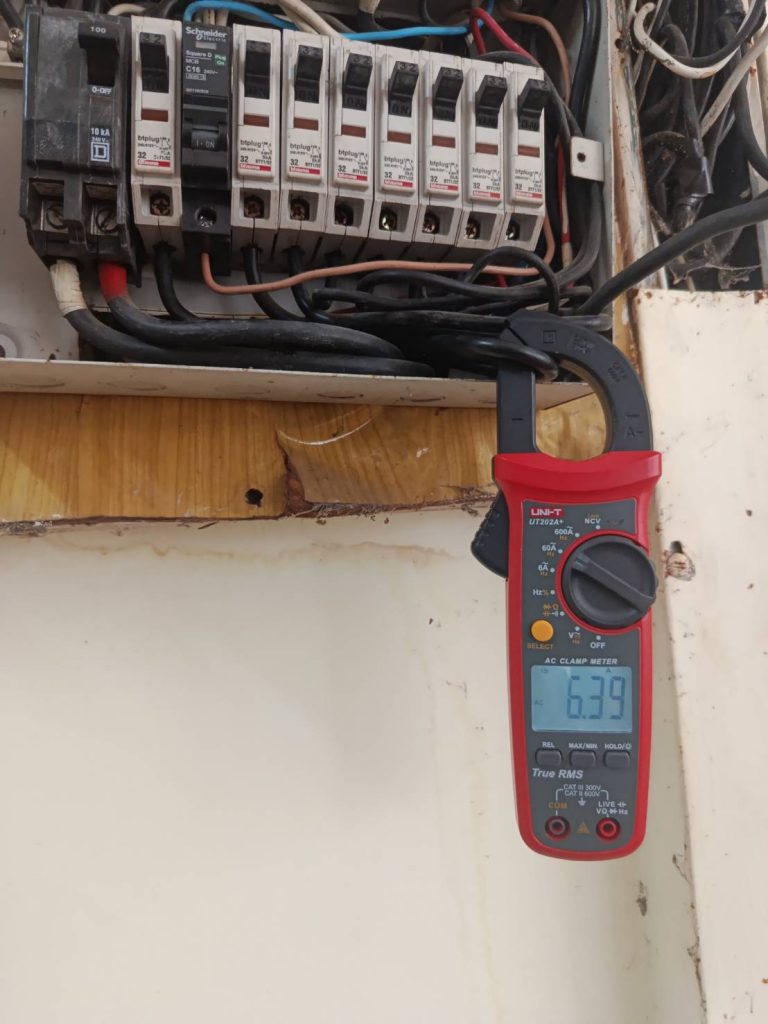 วัดไฟตู้คอนซูมเมอร์