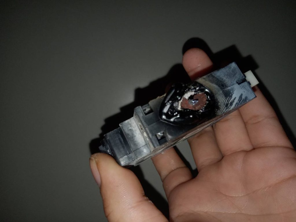 เบรกเกอร์ช็อตไหม้