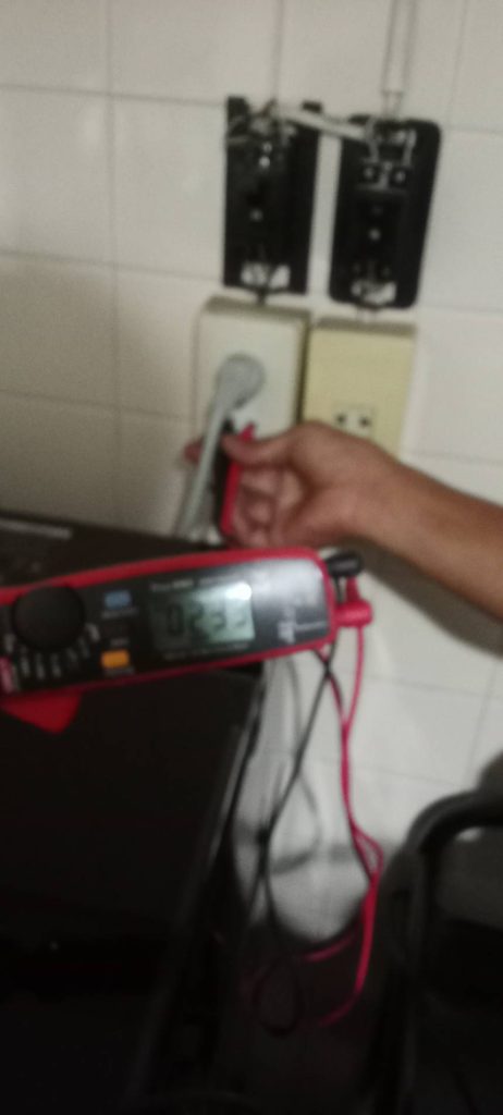 ตรวจหาจุดไฟรั่ว