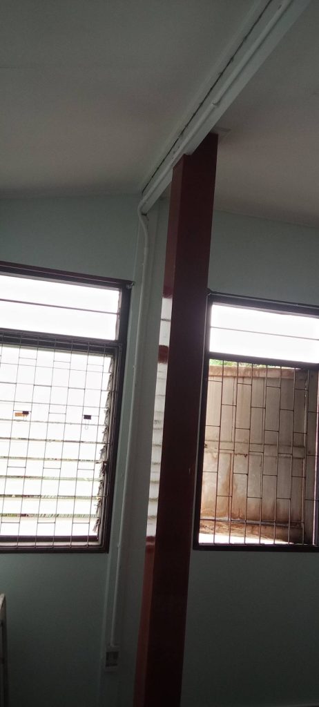 งานเดินท่อร้อยสายติดตั้งปลั๊ก