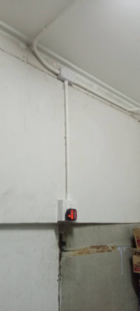 ทดสอบปลั๊กไฟ