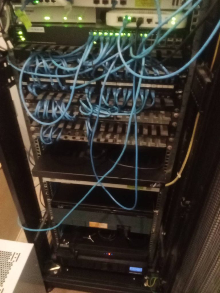 เครื่องเซิฟเวอร์