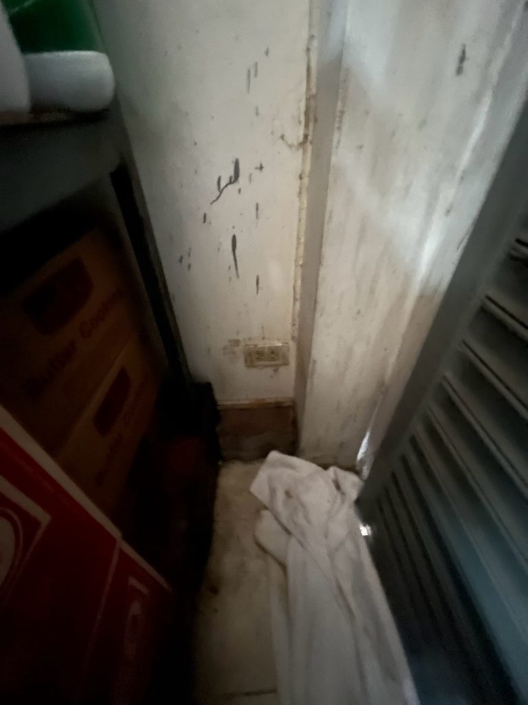ปลั๊กไฟเก่าควรเปลี่ยน