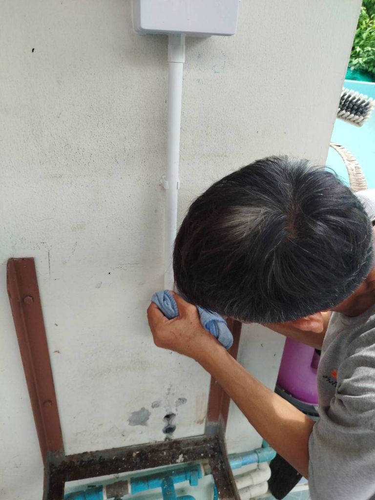 เดินท่อสายไฟ