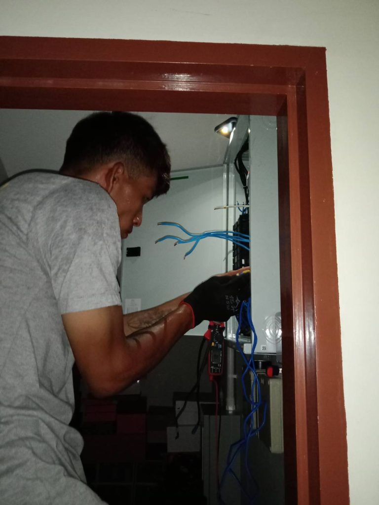 ตรวจเช็กตู้โหลดเซ็นเตอร์