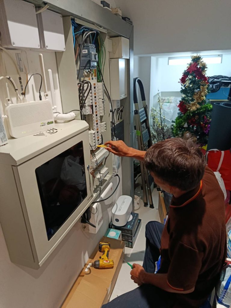 ตรวจเช็กตู้โหลดเซ็นเตอร์