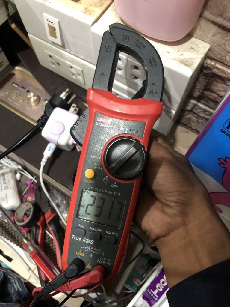 แคลมป์มิเตอร์