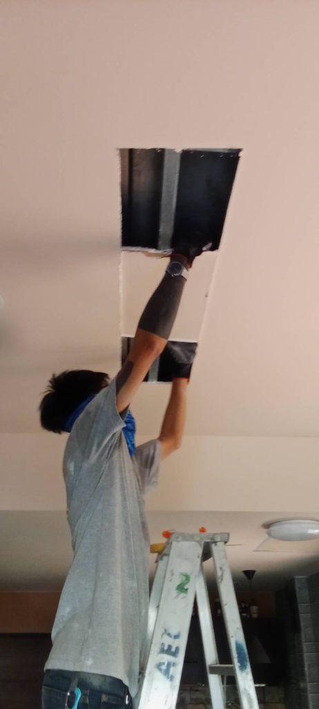 เปิดฝ้า