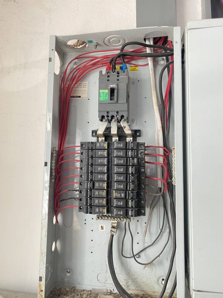 ตู้โหลดเซ็นเตอร์