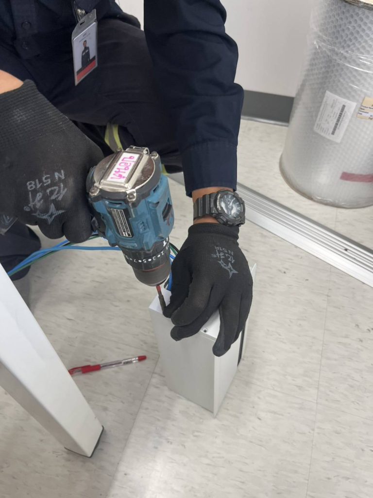 จัดเตรียม การต่อสาย LAN