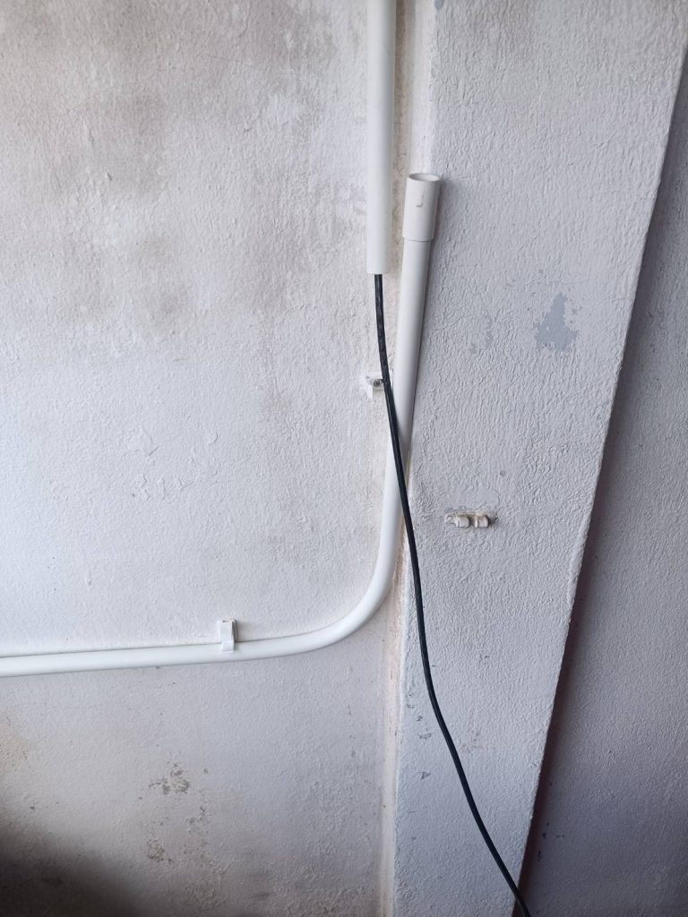 เดินท่อร้อยสาย