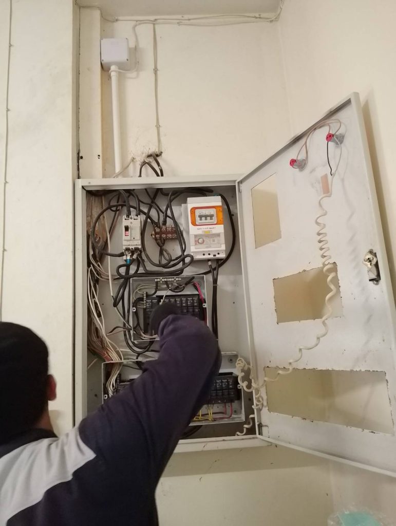 ตรวจเช็กตู้เมนไฟฟ้า