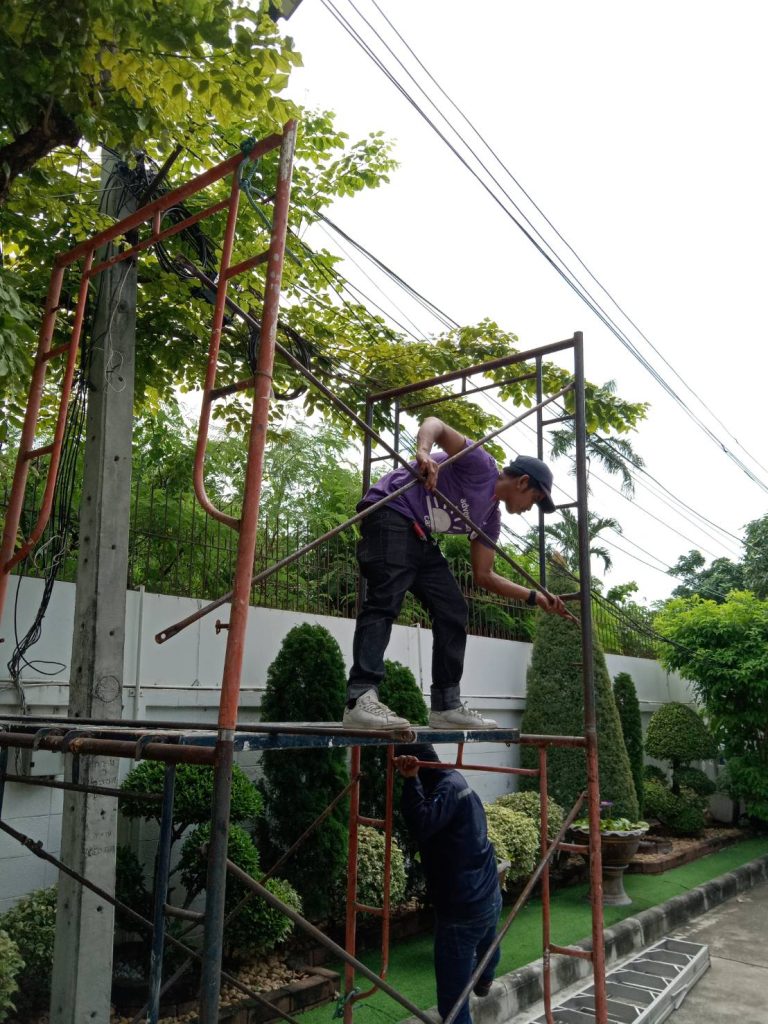 ตั้งนั่งร้าน