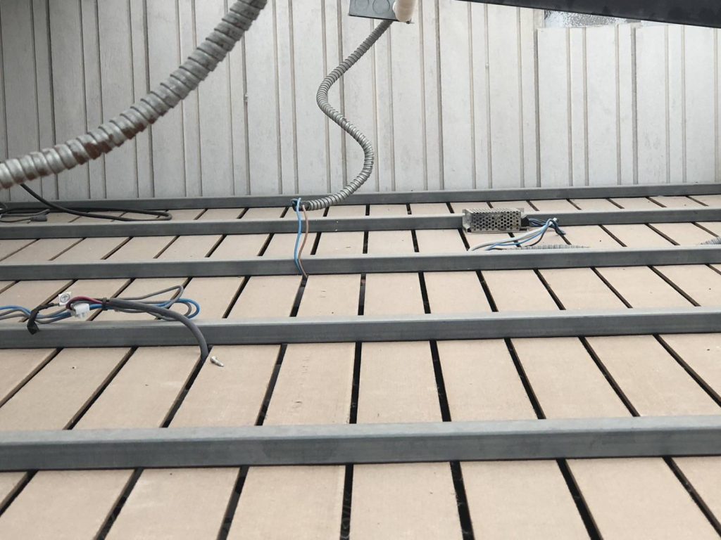 แนวท่อสายไฟ