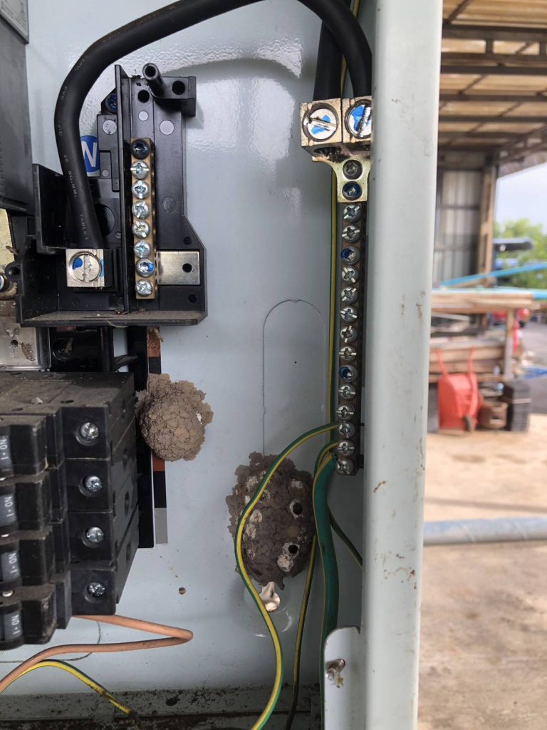 สายไฟเมนเบรกเกอร์