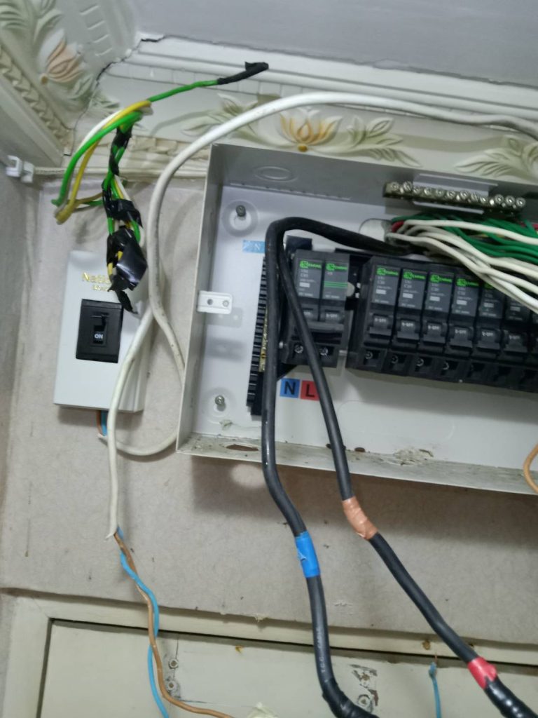 จัดเรียงสายไฟใหม่