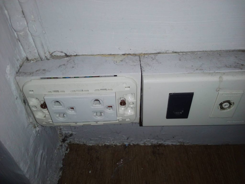 ปลั๊กไฟ