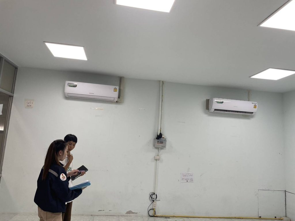 ตู้คอนซูมเมอร์และแนวท่อสายไฟ