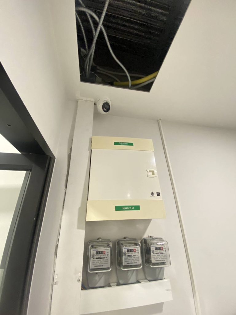 ตู้คอนซูมเมอร์และมิเตอร์ไฟฟ้า