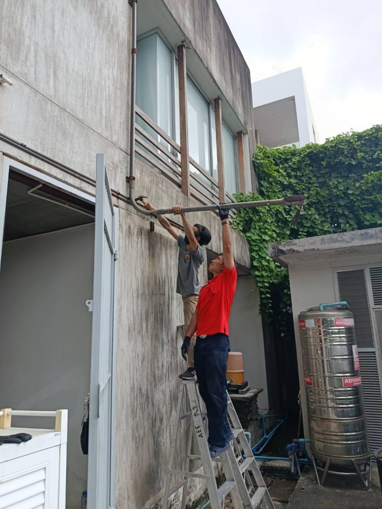 เช็กท่อร้อยสายไฟเก่า