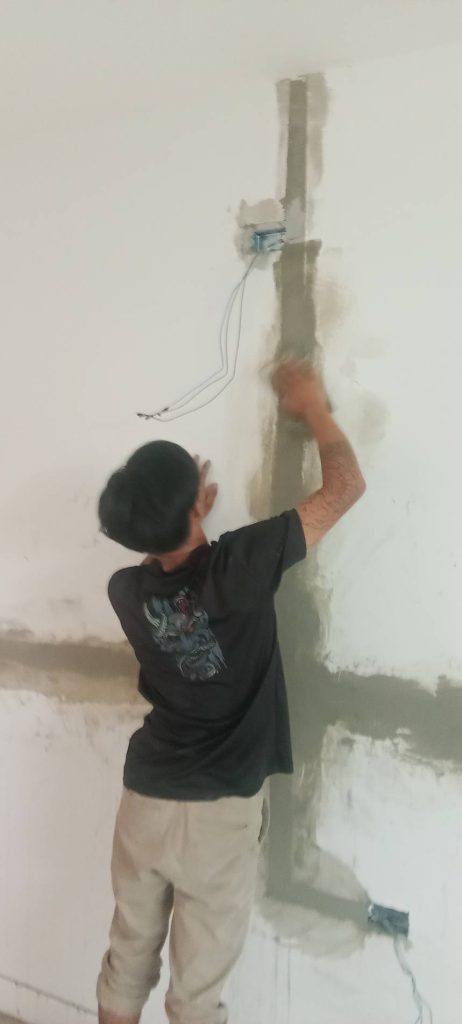 เดินท่อฝังผนัง