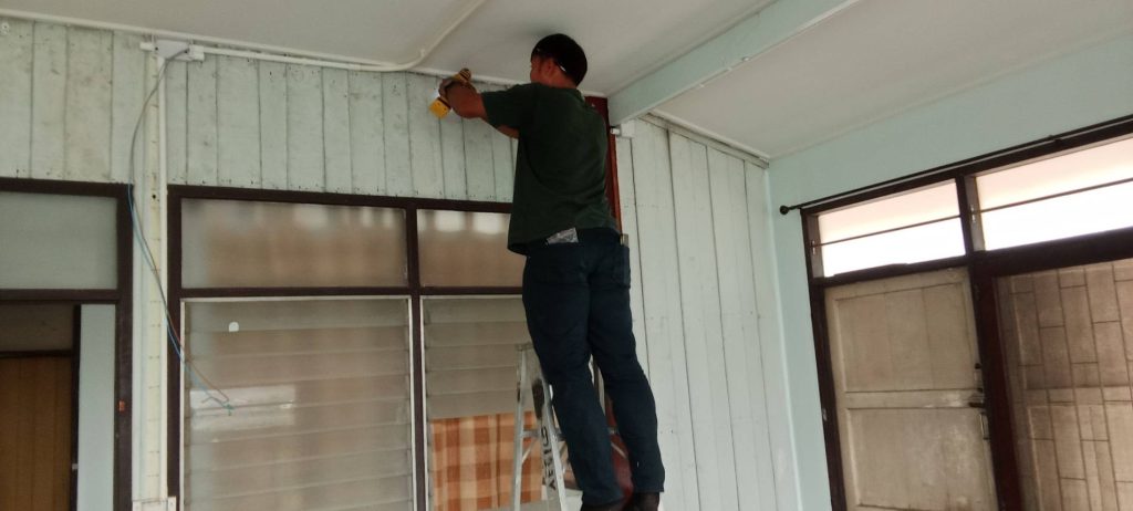 เดินท่อร้อยสาย