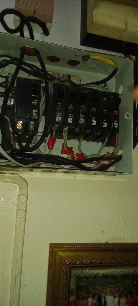 ตู้คอนซูมเมอร์