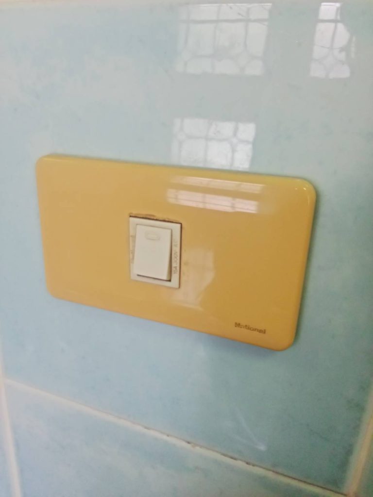 สวิตช์ไฟ