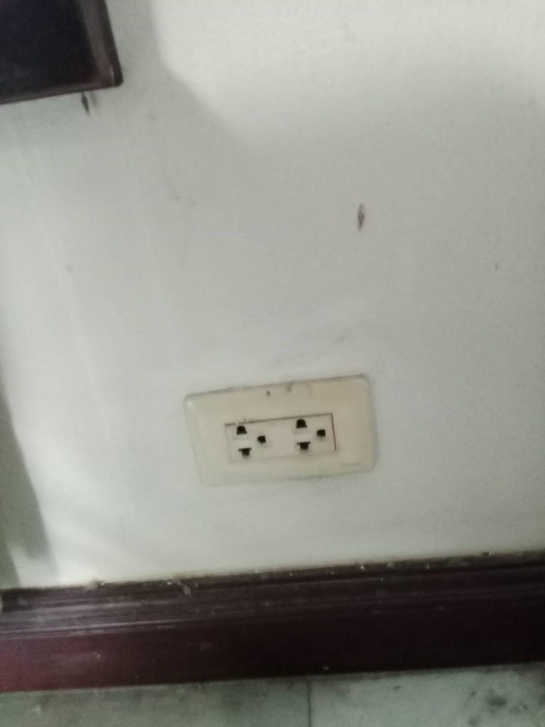 ปลั๊กไฟ