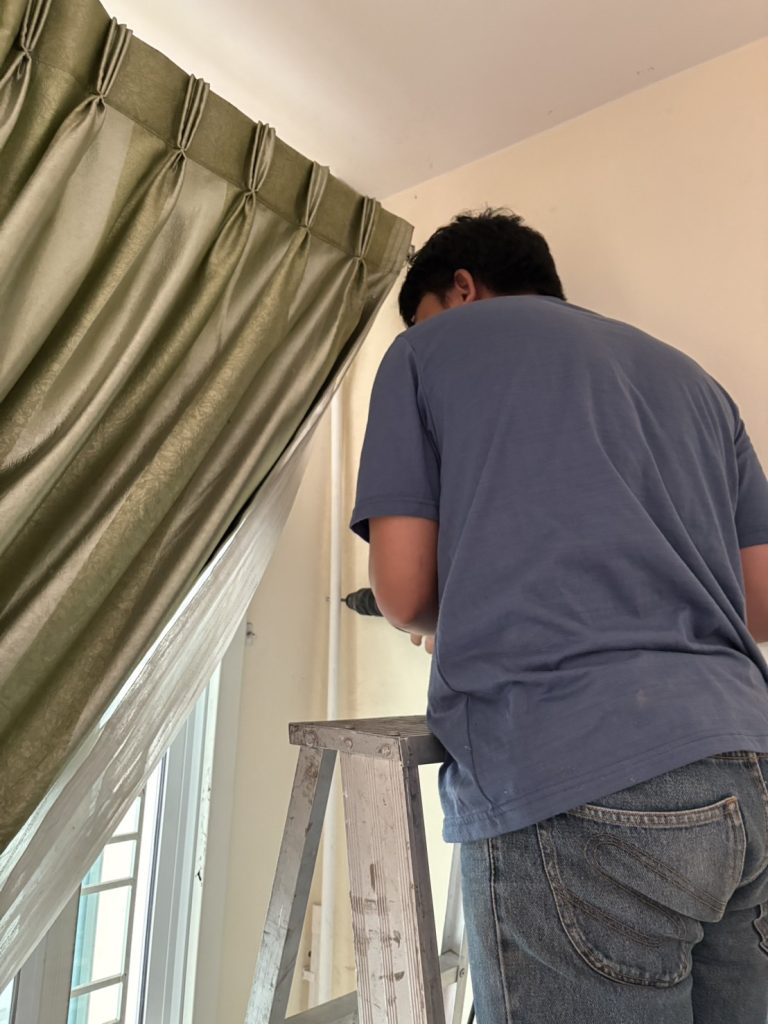 ติดตั้งท่อส่งสาย